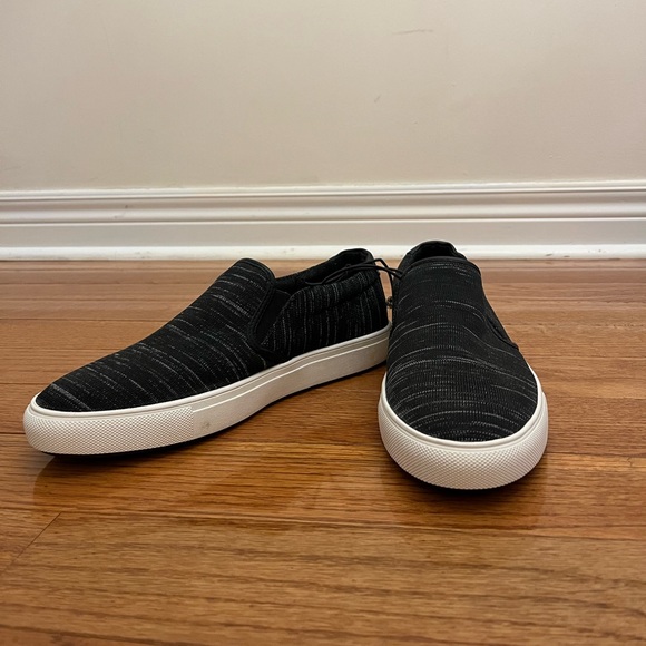 Men’s Brand New Express Shoes - Picture 2 of 5